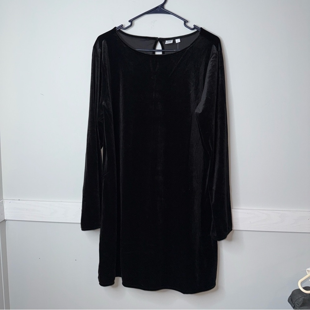 NWT GAP Elegant Black Velvet Dress